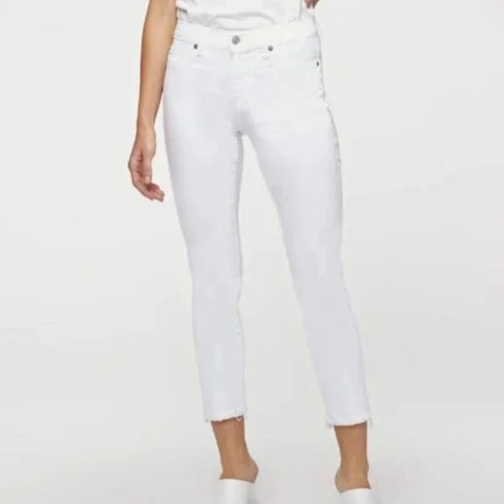 7 For All Mankind White Straight Leg Raw Hem Jeans Stretch Mid Rise Size 28